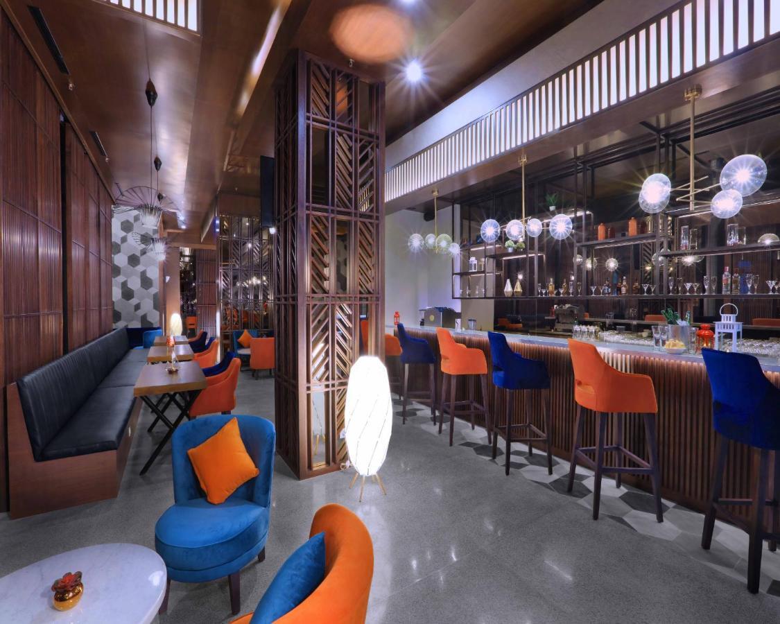 Quest Prime Cikarang By Aston Hotel Bekasi Buitenkant foto