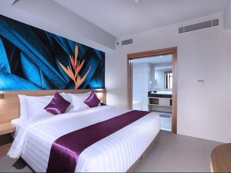 Quest Prime Cikarang By Aston Hotel Bekasi Buitenkant foto