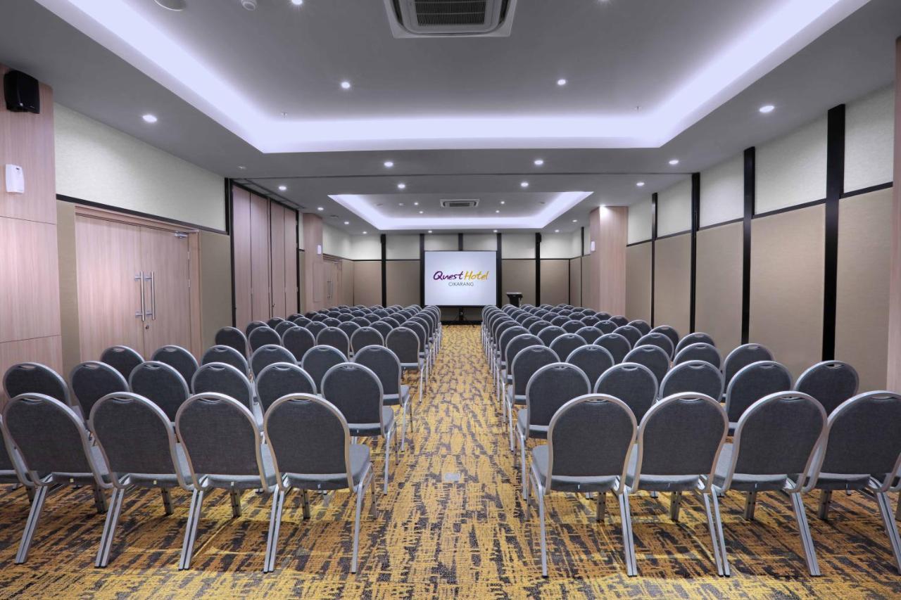 Quest Prime Cikarang By Aston Hotel Bekasi Buitenkant foto