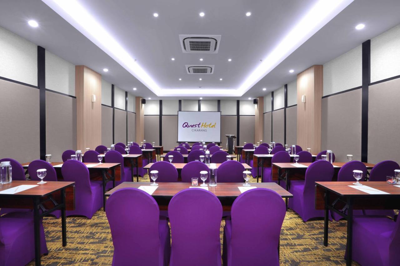 Quest Prime Cikarang By Aston Hotel Bekasi Buitenkant foto