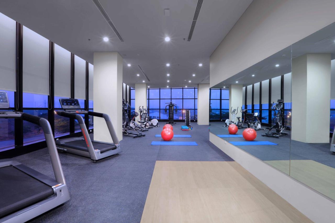 Quest Prime Cikarang By Aston Hotel Bekasi Buitenkant foto